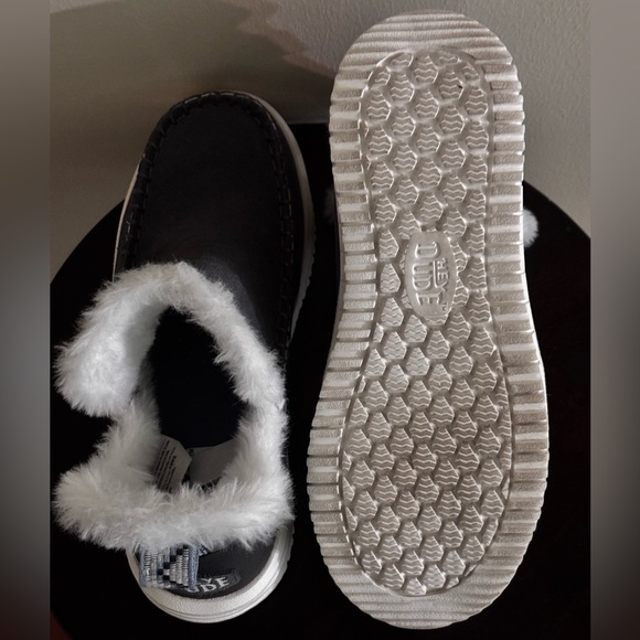 Hey Dude Charcoal and White Faux Fur Lined Slipper - Picture 7 of 8